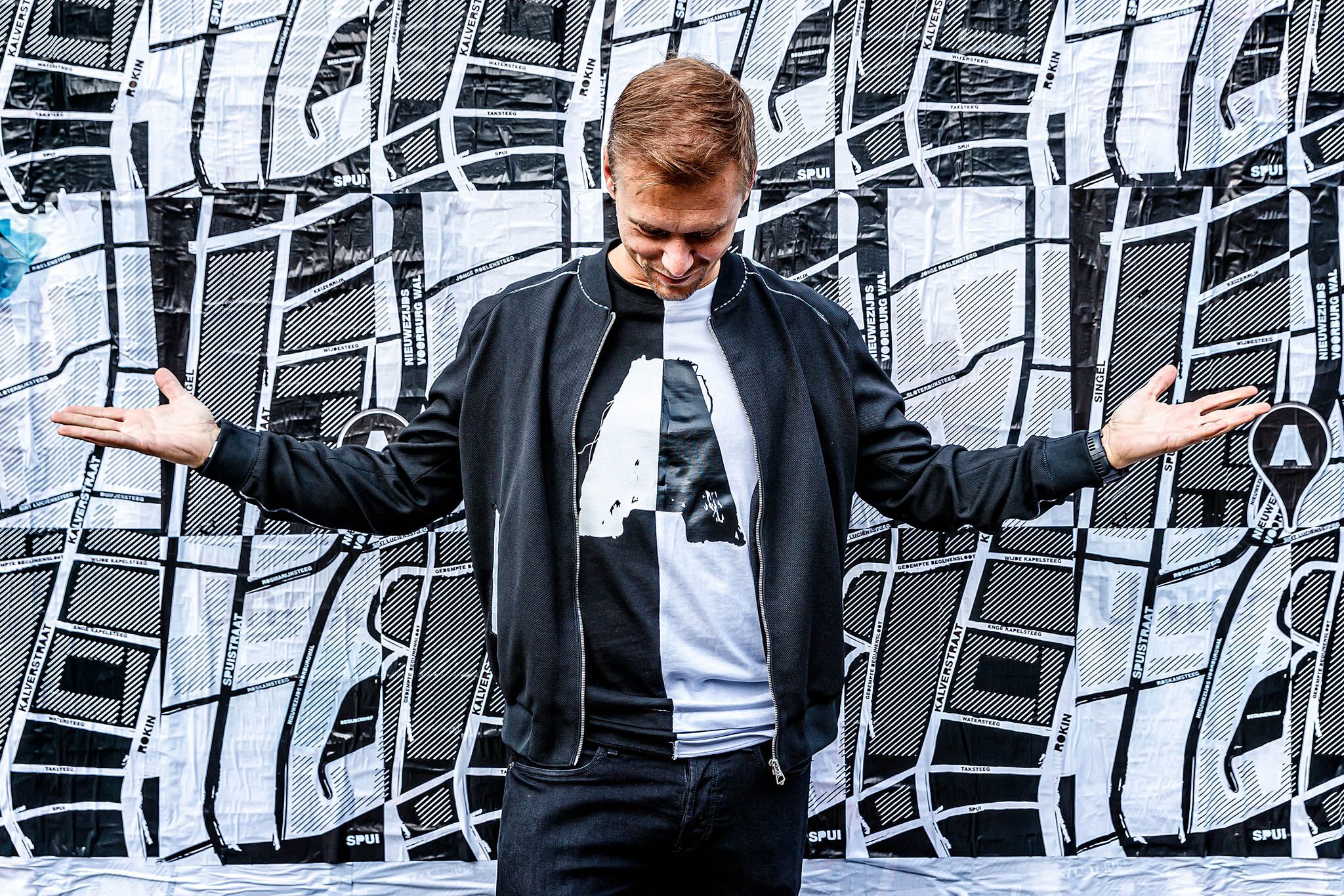 Armin van Buuren Shares Chill-Out Holiday Playlist