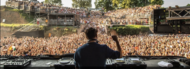 [WATCH] Solomun’s Five Hour Closing Set At EXIT Festival