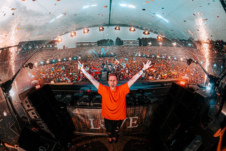 Ingrosso Calls Out Nicky Romero For Invoking Avicii in Volvo Promotion