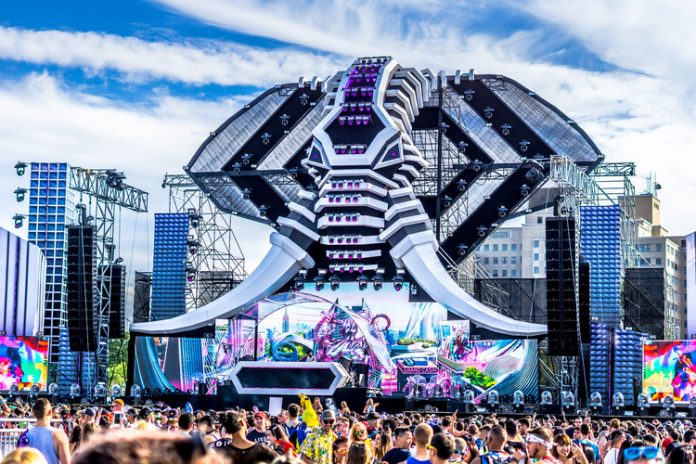 [LISTEN] Tune Into These Live Sets From Electric Zoo 2021