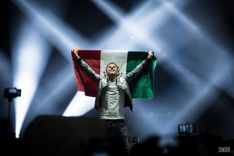 [LISTEN] Armin van Buuren’s Live At ASOT 1000 México City Set