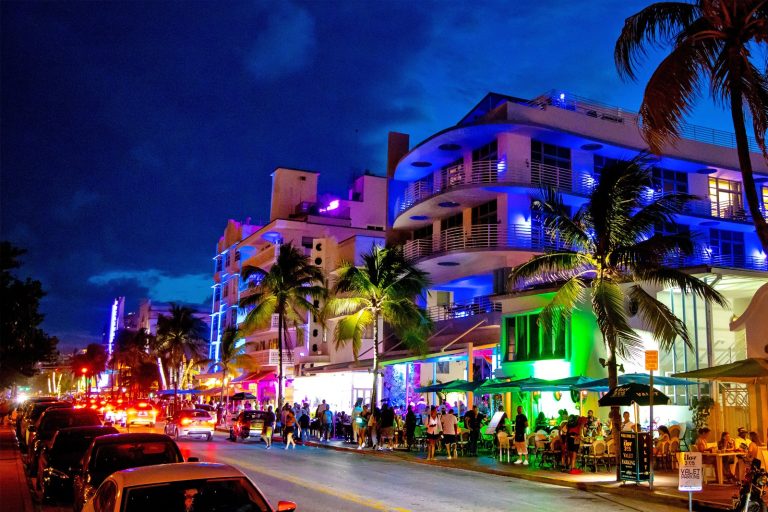 South Beach Will Implement Curfew During Ultra Weekend