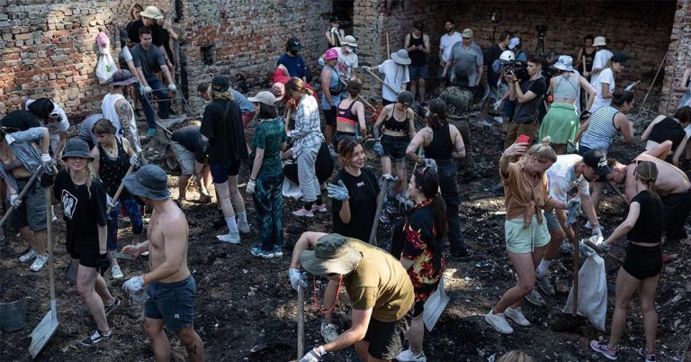 Ukrainians Host Techno “Clean Up Raves” To Restore Buildings Destroyed By Russia