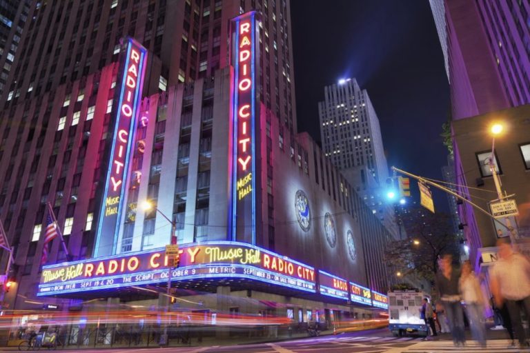 Facial Recognition Tech Gets Lawyer Kicked Out of Radio City Hall Over Lawsuit