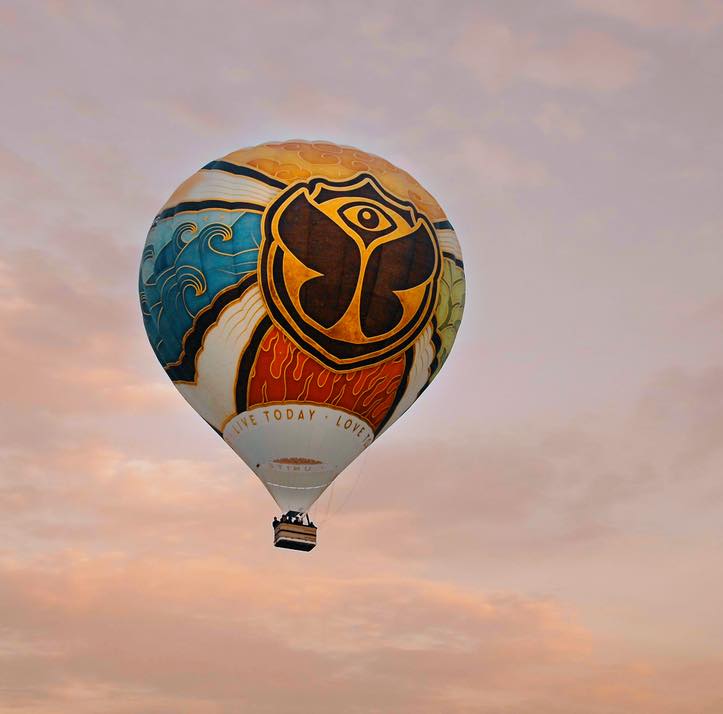 Tomorrowland Reveals New Hot Air Balloon: Zephyr II